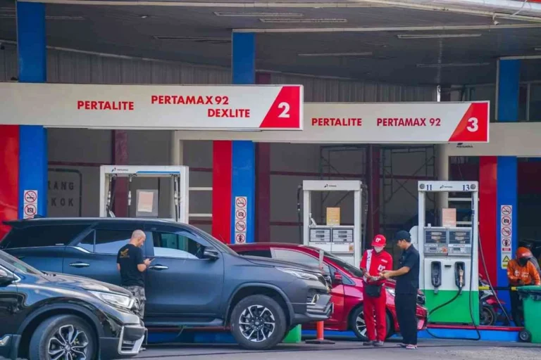 bbm-subsidi-kompas-6ad8581934777c6f272d761b